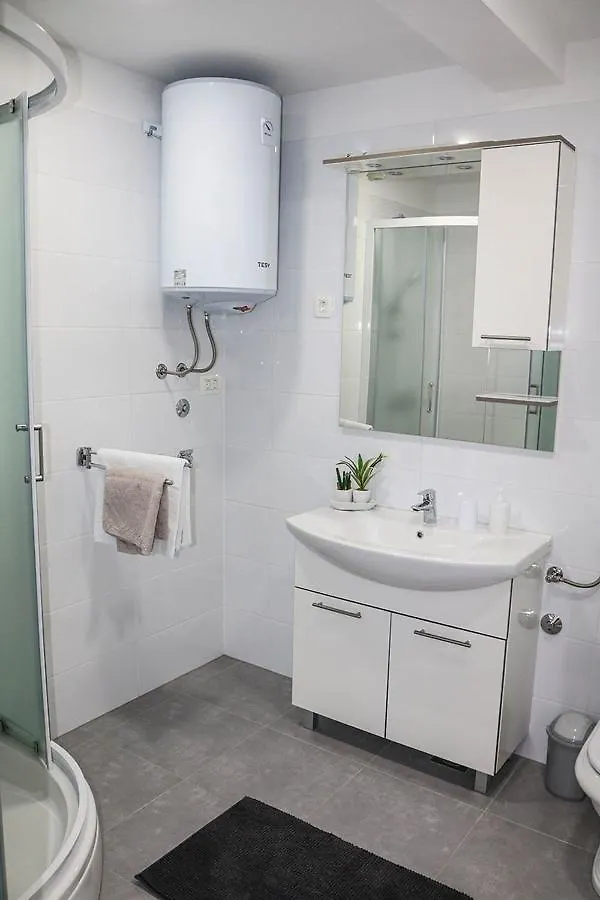 Apartments By The Sea Kastel Stafilic, Kastela - 20979