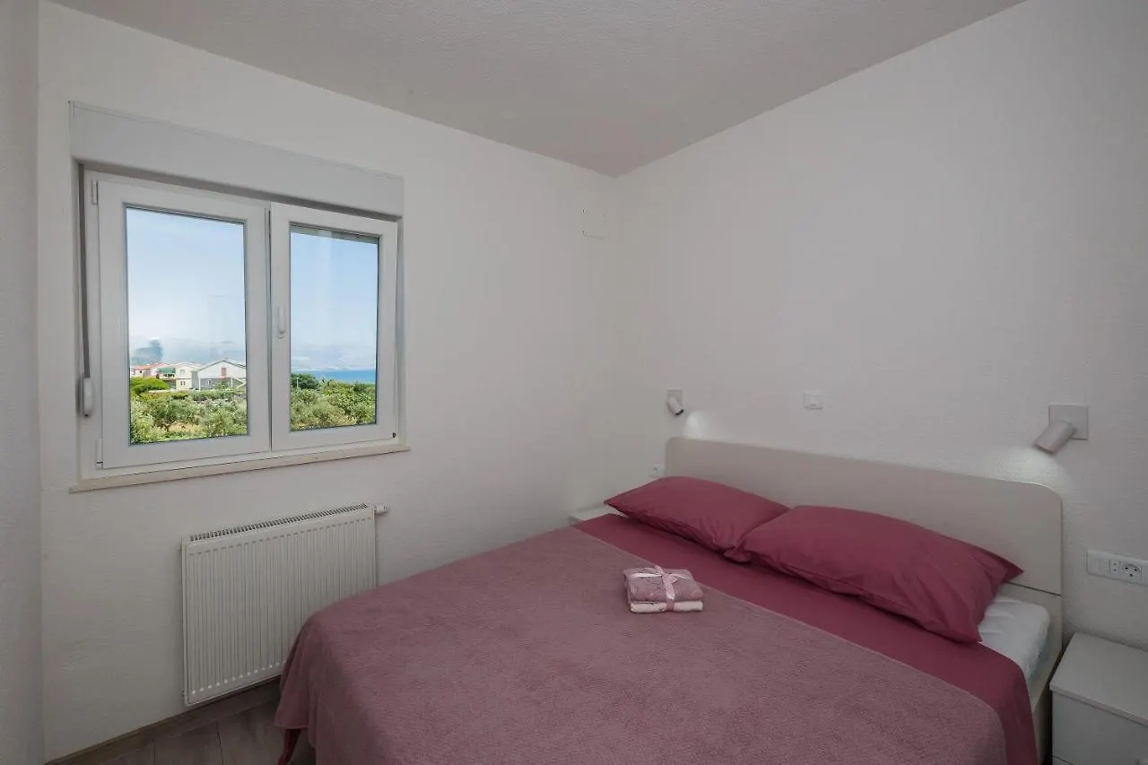 Apartments By The Sea Kastel Stafilic, Kastela - 20979