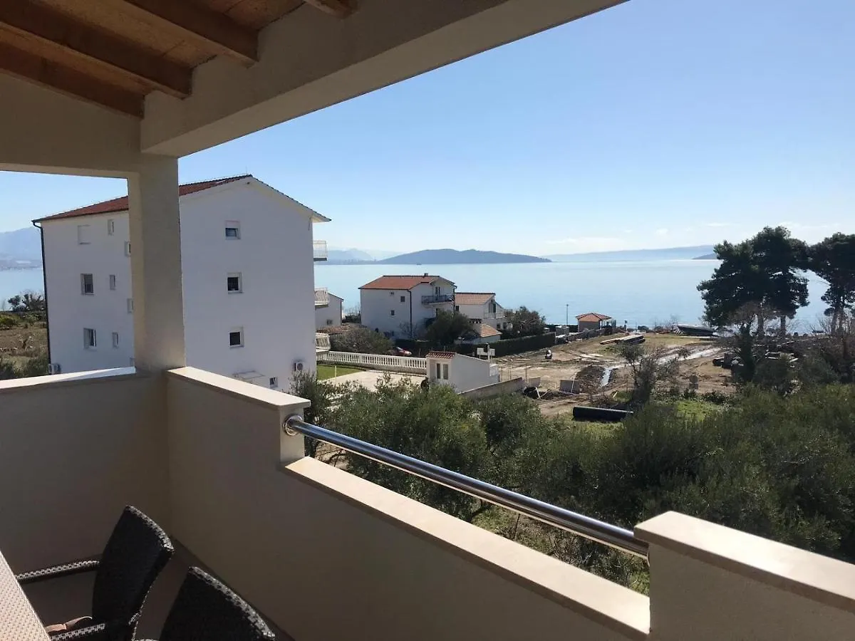 Apartments By The Sea Kastel Stafilic, Kastela - 20979