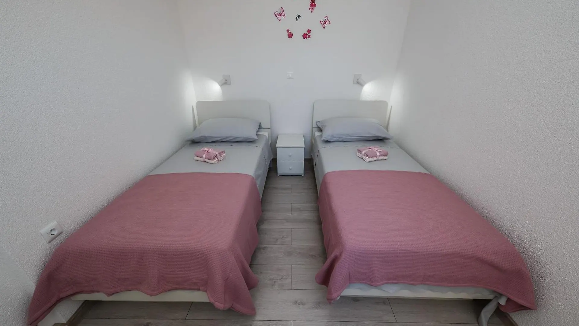 Apartments By The Sea Kastel Stafilic, Kastela - 20979 Croatia